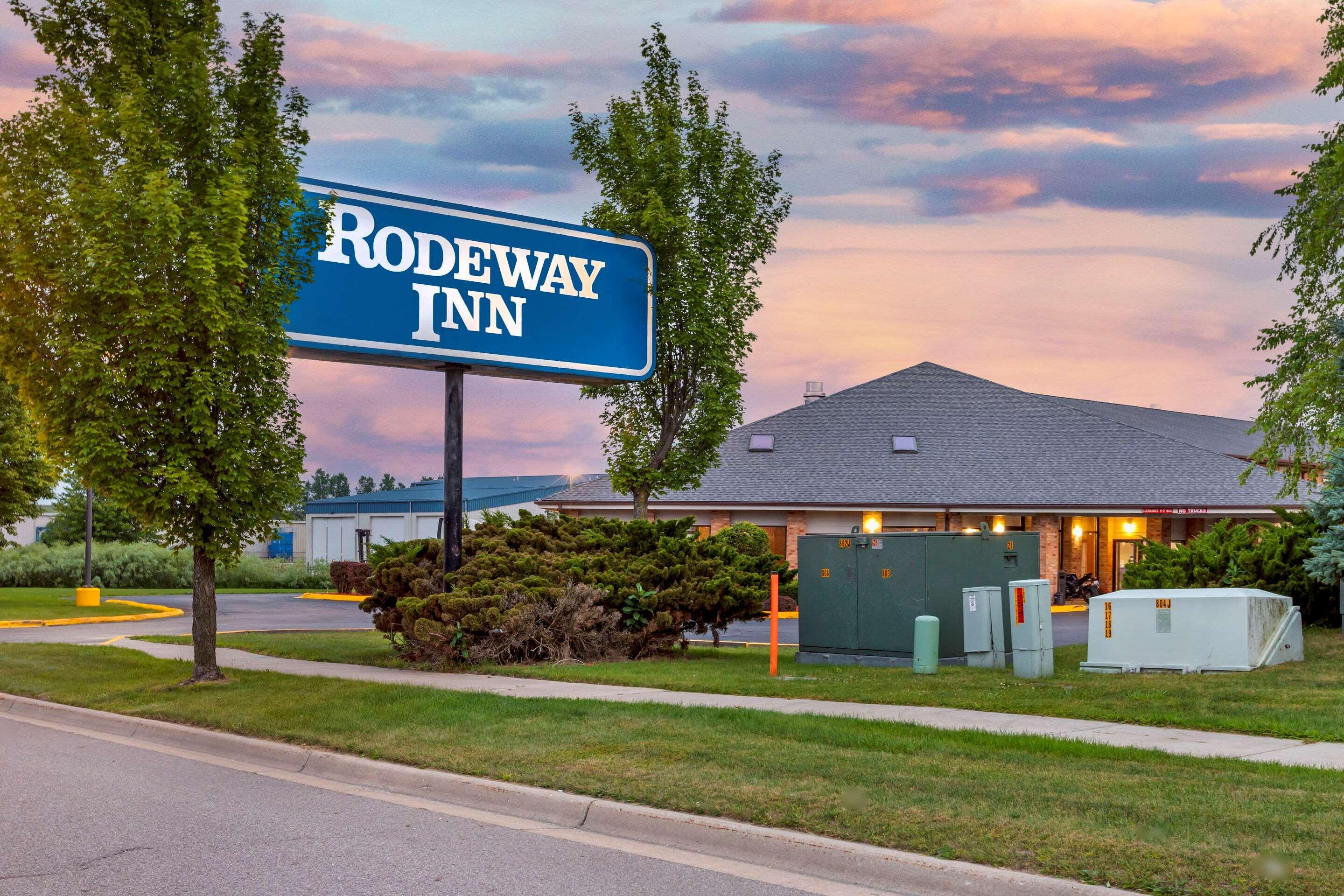 Rodeway Inn Coopersville Luaran gambar
