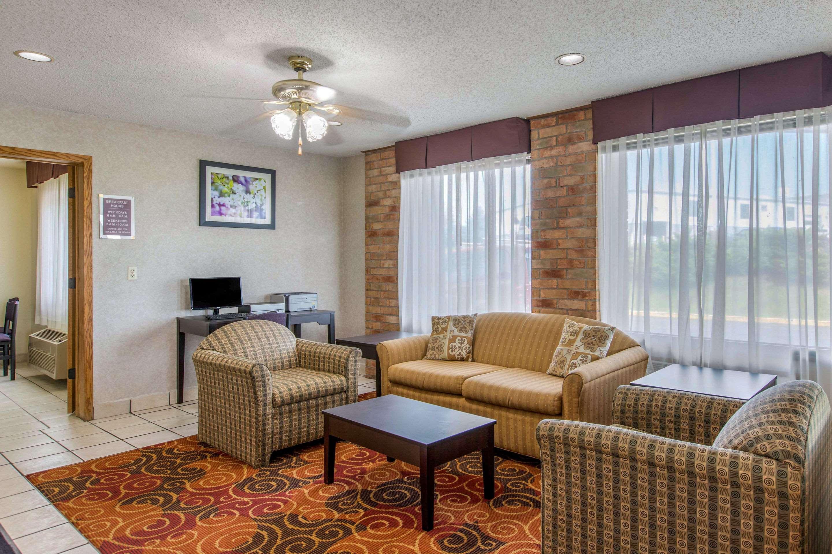 Rodeway Inn Coopersville Luaran gambar
